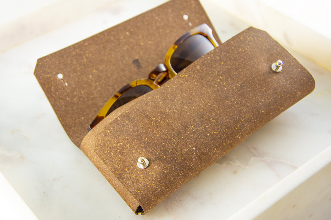 Glasses Case—ä, Large Brown